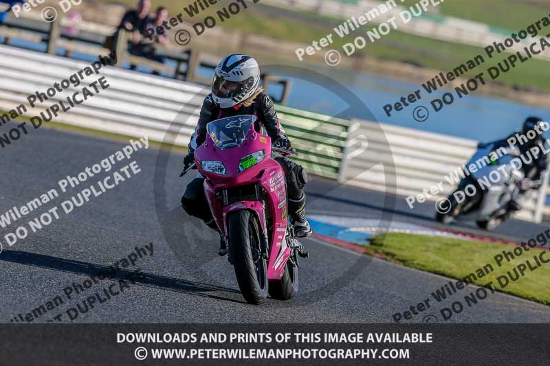 PJM Wedding Photography;enduro digital images;event digital images;eventdigitalimages;mallory park;mallory park photographs;mallory park trackday;mallory park trackday photographs;no limits trackdays;peter wileman photography;racing digital images;trackday digital images;trackday photos